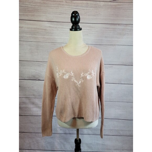 KENDALL & Kylie Embroidered Floral Ribbed Knit Cropped Sweater Size Small - Picture 1 of 7